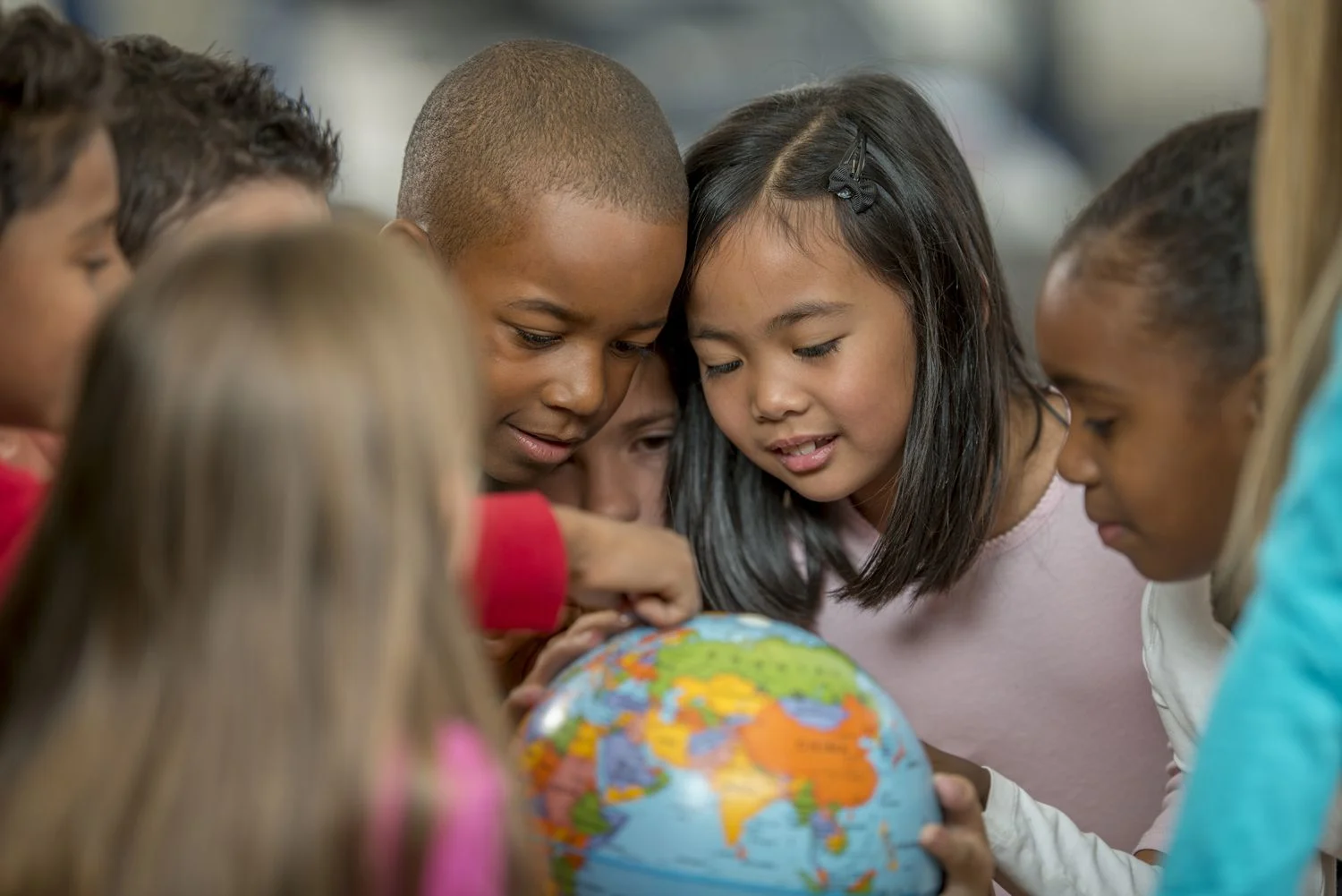 learning-geography-by-looking-at-the-world-506102084-58745e4b3df78c17b6ad2074